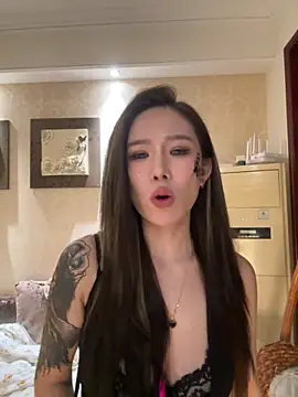 Snapshot of Manson13333 chatting on October 29, 4:39 pm Manson13333 online show from October 29, 4:39 pm