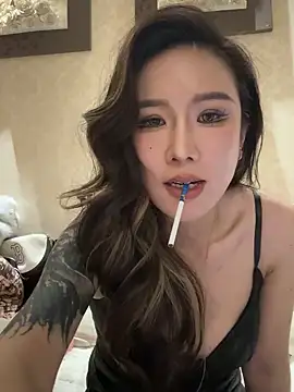 Manson13333 online show from December 18, 2:43 pm