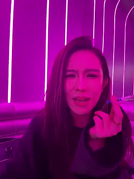 Snapshot of Manson13333 chatting on November 21, 2:27 pm Manson13333 online show from November 21, 2:27 pm