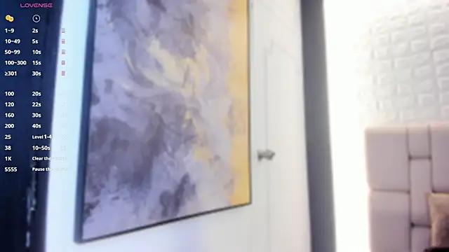 Mollycb online show from November 12, 9:40 pm