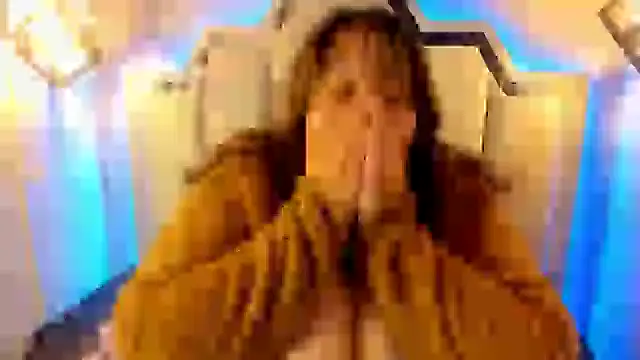 Snapshot of _Emily_rosee_ chatting on October 9, 11:22 am Emily rosee online show from October 9, 11:22 am