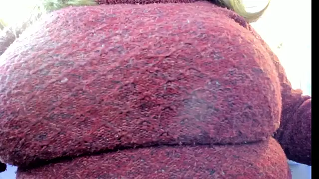  Emily rosee  online show from November 4, 11:03 am