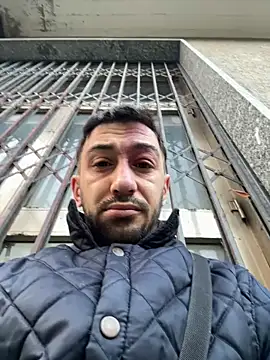 Snapshot of piacentino69 chatting on November 10, 6:51 am piacentino69 online show from November 10, 6:51 am