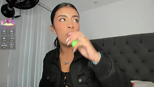 VictoriaParkeer online show from April 11, 11:36 am