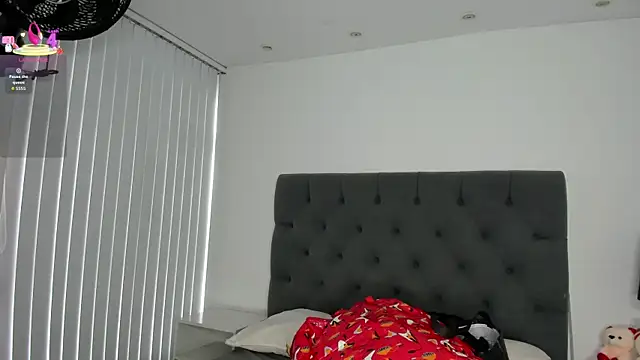 VictoriaParkeer online show from March 4, 12:13 pm