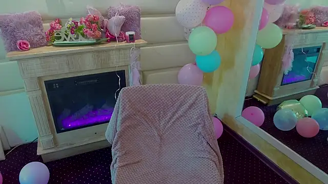 boobzilla  online show from April 7, 4:47 am