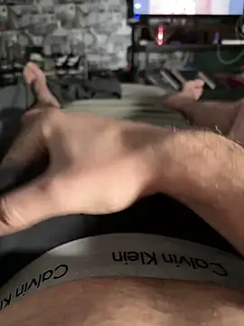 Ggowlad01 online show from December 14, 11:10 pm