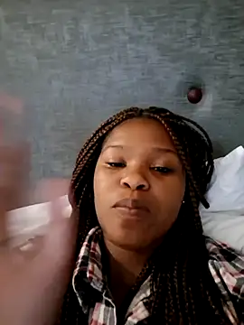 Snapshot of Lolly_96 chatting on September 23, 11:01 pm Lolly 96 online show from September 23, 11:01 pm