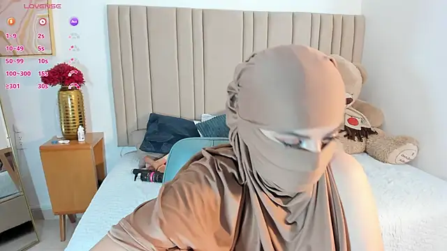 Snapshot of najwa__ chatting on February 15, 3:07 am najwa online show from February 15, 3:07 am