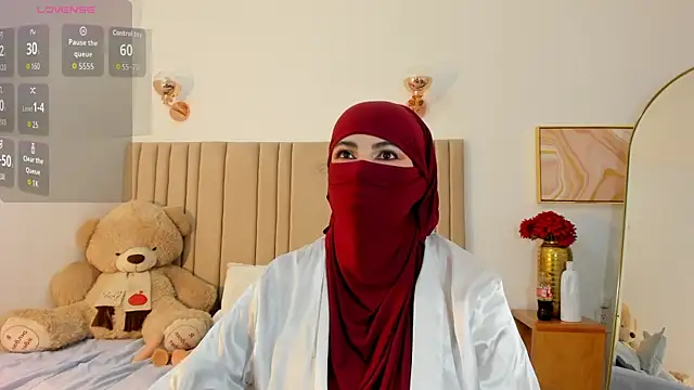 Snapshot of najwa__ chatting on February 5, 2:51 am najwa online show from February 5, 2:51 am