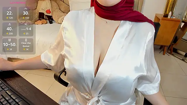 Snapshot of najwa__ chatting on February 3, 2:53 am najwa online show from February 3, 2:53 am