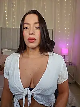AriadnaTaylor online show from May 22, 6:28 pm