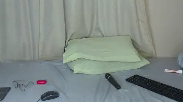 Snapshot of Sexychrista chatting on October 22, 1:38 am Sexychrista online show from October 22, 1:38 am