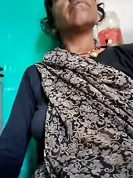 Snapshot of Sexi_savita chatting on September 25, 4:18 am Sexi savita online show from September 25, 4:18 am