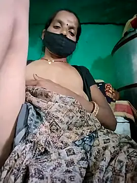 Snapshot of Sexi_savita chatting on October 13, 10:50 am Sexi savita online show from October 13, 10:50 am