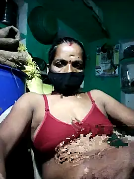 Snapshot of Sexi_savita chatting on October 4, 3:57 pm Sexi savita online show from October 4, 3:57 pm