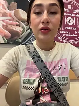 Isa Villamarin online show from October 24, 3:11 pm