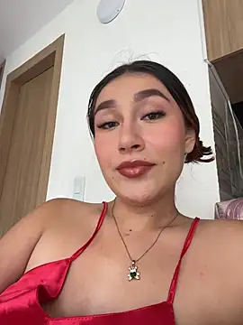 Isa Villamarin online show from October 12, 4:19 pm
