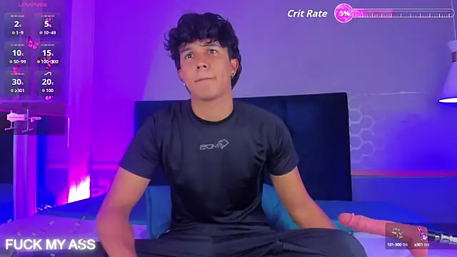Snapshot of Leo_Savage_ chatting on September 12, 4:01 am Leo Savage online show from September 12, 4:01 am