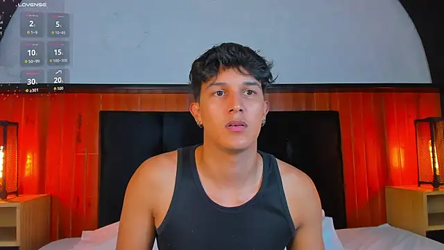 Leo Savage  online show from April 24, 3:08 am