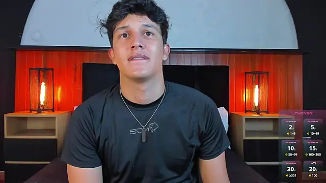 Leo Savage  online show from May 13, 4:08 am