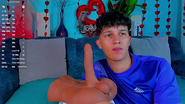 Leo Savage  online show from February 14, 4:13 am