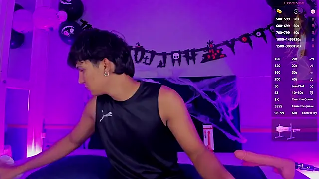 Leo Savage  online show from October 22, 3:39 am