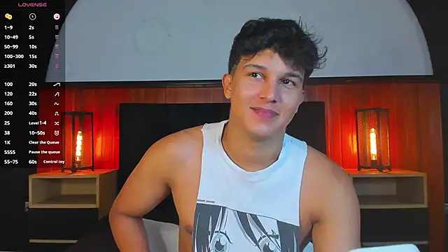 Leo Savage  online show from June 3, 4:13 am
