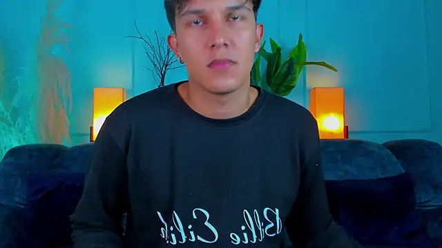 Leo Savage  online show from February 21, 3:41 am