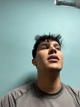 Leo Savage  online show from March 11, 2:49 am