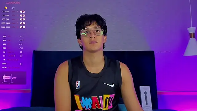 Leo Savage  online show from November 5, 3:42 am