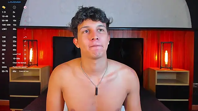 Leo Savage  online show from May 17, 4:12 am