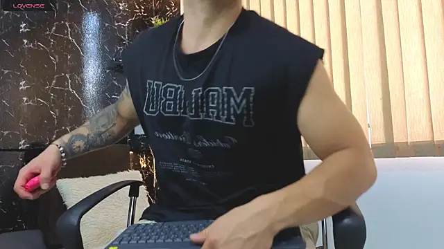 Alexander ferre online show from March 10, 4:00 pm