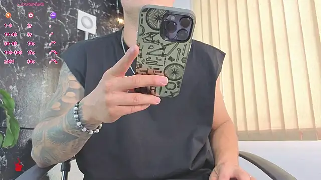 Alexander ferre online show from April 11, 1:15 pm