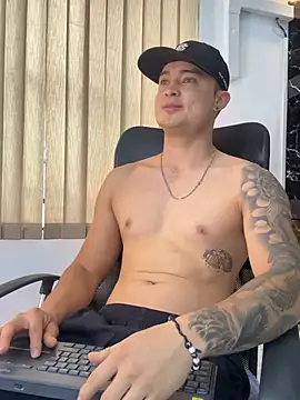 Snapshot of Alexander_ferre chatting on July 12, 1:56 pm Alexander ferre online show from July 12, 1:56 pm
