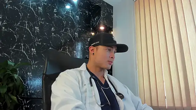 Snapshot of Alexander_ferre chatting on September 11, 4:07 pm Alexander ferre online show from September 11, 4:07 pm