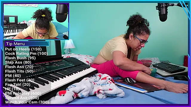 Snapshot of nsfwismorefun chatting on November 11, 5:41 pm nsfwismorefun online show from November 11, 5:41 pm