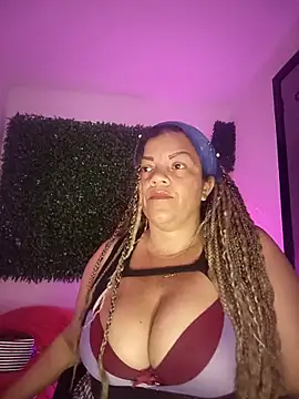 Snapshot of Eva_Luxei chatting on October 17, 1:35 pm Eva Luxei online show from October 17, 1:35 pm