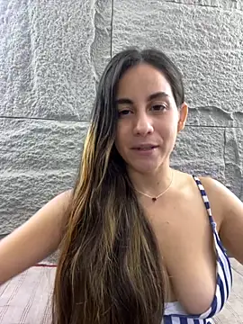 Snapshot of CamileX chatting on October 16, 1:41 pm CamileX online show from October 16, 1:41 pm