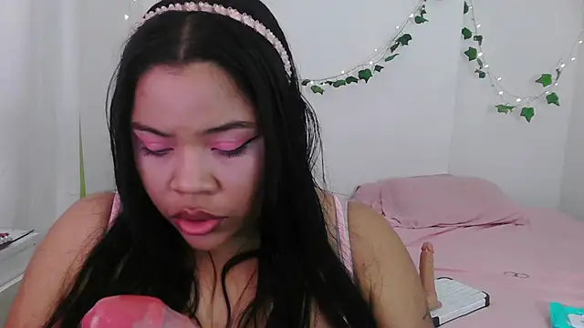 Juicy elenxx online show from May 26, 2:20 am