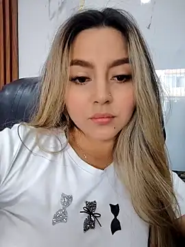 CelestePrince2 online show from April 30, 7:43 pm