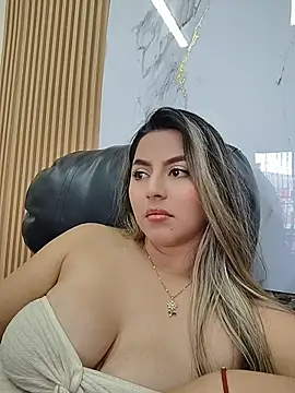Snapshot of CelestePrince2 chatting on June 25, 5:51 pm CelestePrince2 online show from June 25, 5:51 pm