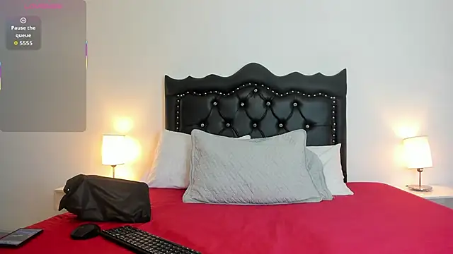 Snapshot of LilyQueen_cg chatting on October 30, 12:36 pm LilyQueen cg online show from October 30, 12:36 pm