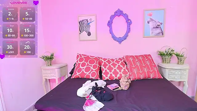 Snapshot of Nahomi_Rivera chatting on September 25, 1:06 pm Nahomi Rivera online show from September 25, 1:06 pm