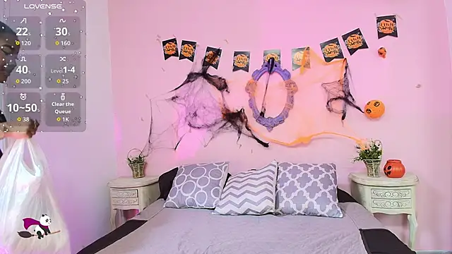 Snapshot of Nahomi_Rivera chatting on October 28, 12:59 pm Nahomi Rivera online show from October 28, 12:59 pm