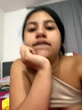 Snapshot of AntonellaCute_ab chatting on November 14, 2:37 am AntonellaCute ab online show from November 14, 2:37 am