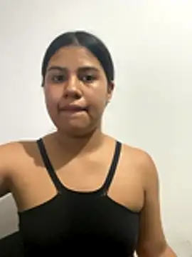 Snapshot of AntonellaCute_ab chatting on November 21, 12:20 am AntonellaCute ab online show from November 21, 12:20 am