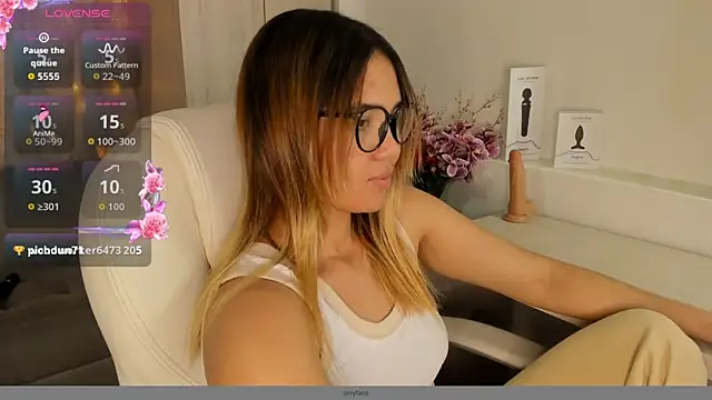 Snapshot of kata22sofia chatting on September 14, 2:06 pm kata22sofia online show from September 14, 2:06 pm