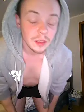Twojsynek1997 online show from April 17, 6:33 pm