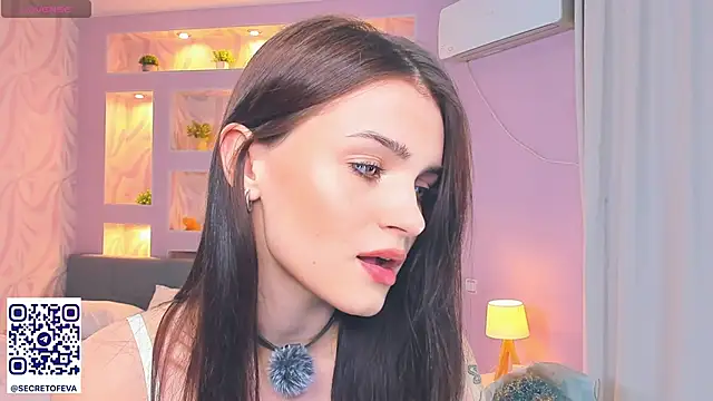 TeriRipka online show from November 19, 7:03 pm